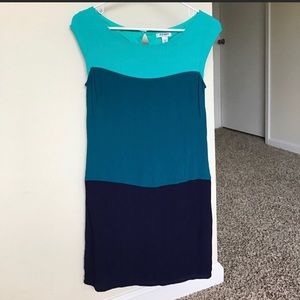 Color block dress in excellent condition